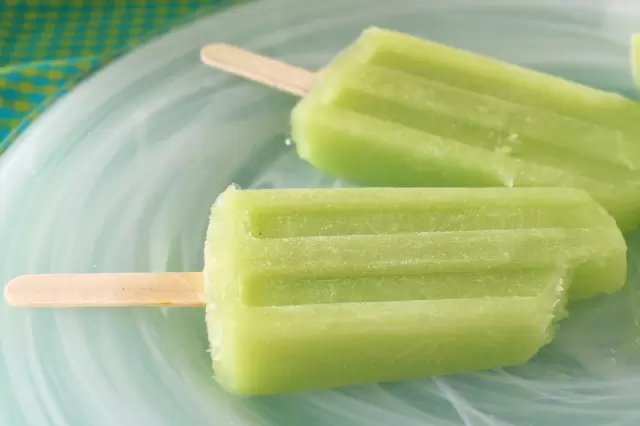 Como Hacer Paletas De Hielo De Limon