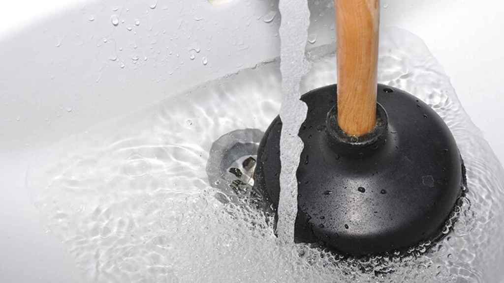Como Se Llama El Destapador De Baños