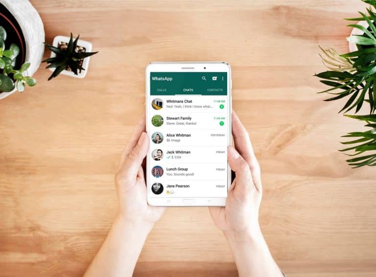 ¿Cómo leer mensajes de WhatsApp ajenos?
