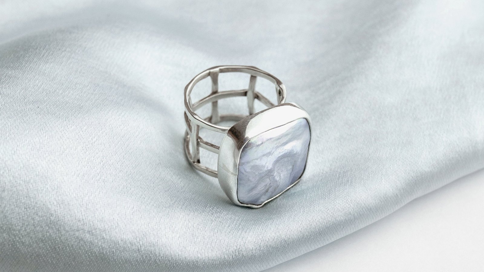 Cómo Pulir la Plata para un Brillo Perfecto Cómo Pulir la Plata para un Brillo Perfecto