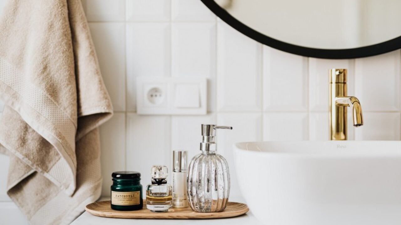 Descubre los imprescindibles de un accesorio de baño ideal